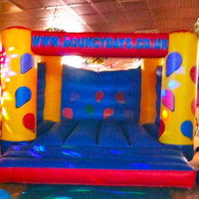 Load image into Gallery viewer, Party Balloons Indoor Bouncy Castle 15ft x 15ft